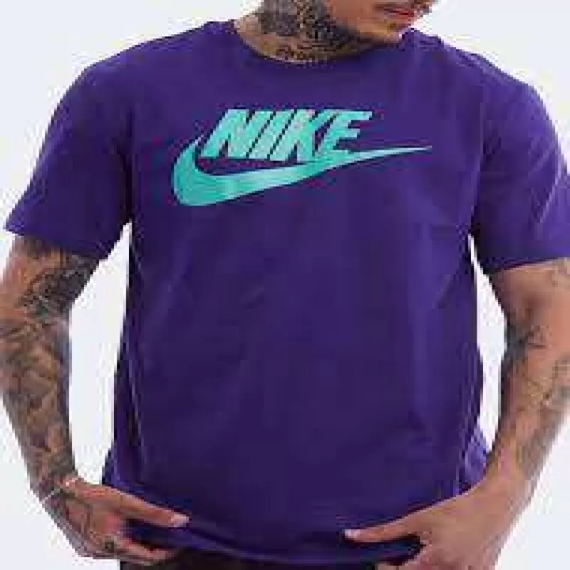 CAMISA NIKE SPORTSWEAR TEE ICON FUTURA - Roxo e verde