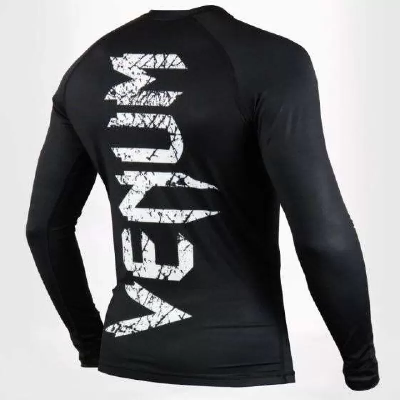 CAMISA RASHGUARD VENUM GIANT CLASSIC BLACK MANGA LONGA - Preto